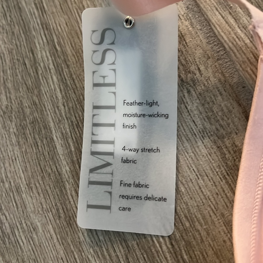 NWT Natori small pink sports bra/bralette - Picture 6 of 8